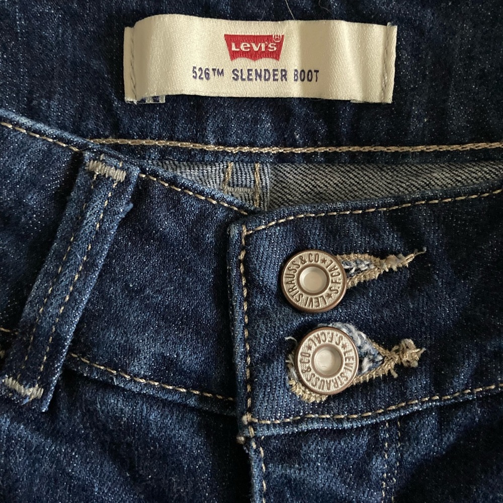 Levi's 526 Slender Boot (8S) (size 29, 30" inseam)